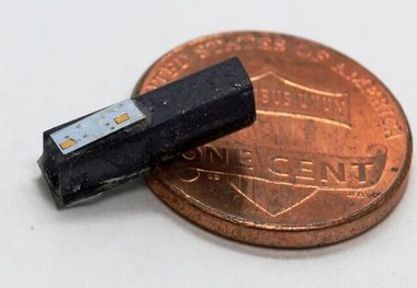 درمان درد مزمن با کمک یک ایمپلنت به اندازه دانه برنج!
