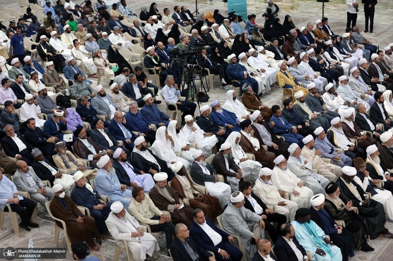 تجدید میثاق مهمانان سی و نهمین اجلاس وحدت اسلامی با آرمان‌های امام خمینی(س) -2