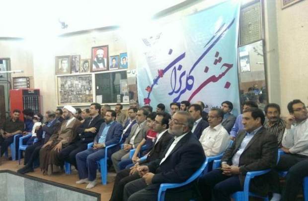 جشن گلریزان در مهریز برگزار شد