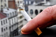 جریمه ۵۰ هزار تومانی برای استعمال سیگار در یک مجتمع تجاری تهران/ عکس