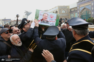 مراسم تشييع شهيد درياسالار علی شمخانی در امام زاده صالح (ع)