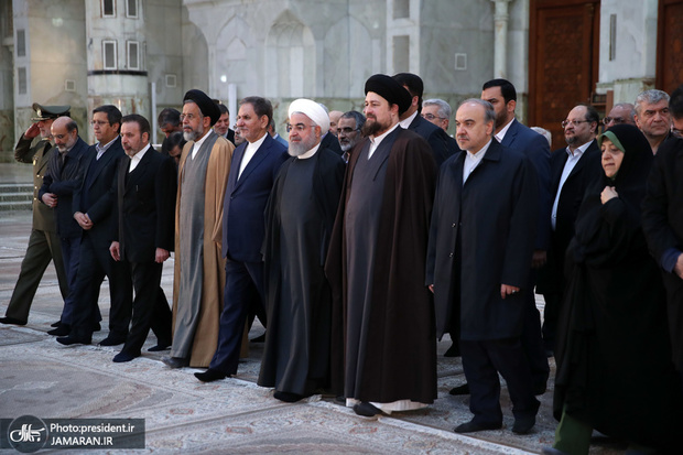 رییس جمهوری و اعضای هیات دولت با آرمان‌های حضرت امام(س) تجدید میثاق کردند