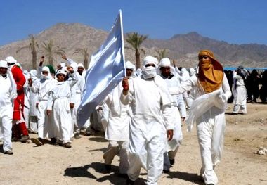 بازسازی واقعه غدیر و اطعام ۸۰۰۰ نفر در جیرفت و عنبرآباد