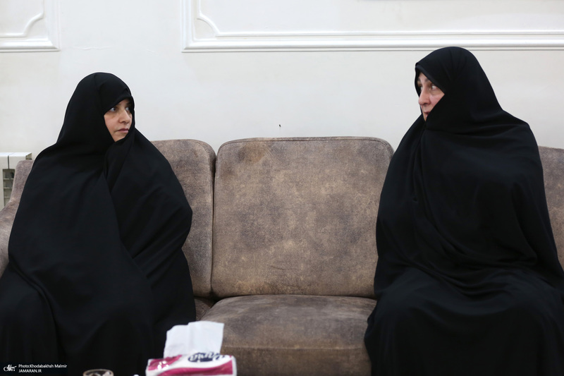 حضور سید حسن خمینی در منزل شهید رئیسی