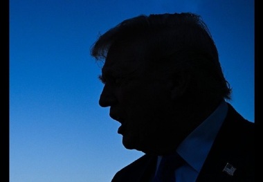 پولیتیکو: هرگونه تلاشی برای کمک به بازگشایی تنگه هرمز  به بن‌بست رسیده است