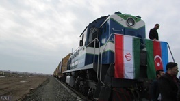 تصاویر | ورود آزمایشی قطار باری روسیه به آستارا
