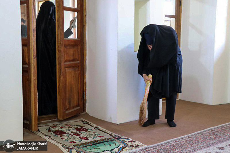 حال و هوای بیت تاریخی حضرت امام در خمین در ایام دهه فجر