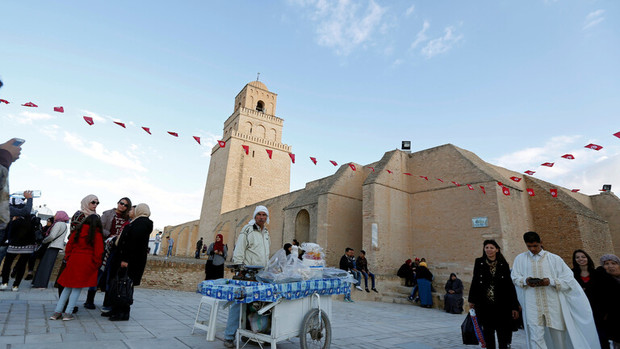 سرقت از یک مسجد جامع در تونس:دزدان آمدند،خوردند،بردند و رفتند