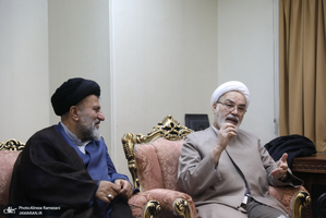 بازدید رئیس موسسه تنظیم و نشر آثار امام خمینی از نمایشگاه بین المللی قرآن کریم
