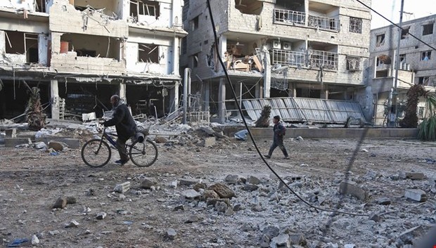 عزم سوریه و روسیه برای آزادی کامل «غوطه شرقی» دمشق/ غرب و عرب ها باز هم پشت گروه های مسلح سوری را خالی کردند