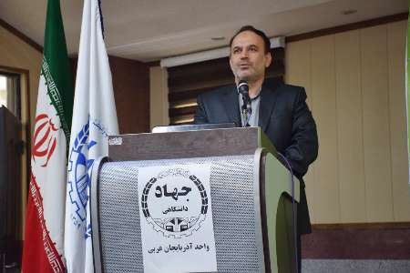 مسئول استانی: احیای دریاچه ارومیه نتیجه توجه دولت به حقوق شهروندی است