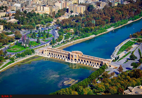 ساخت «مستندی برای شهر اصفهان» به ۱۱ زبان زنده دنیا