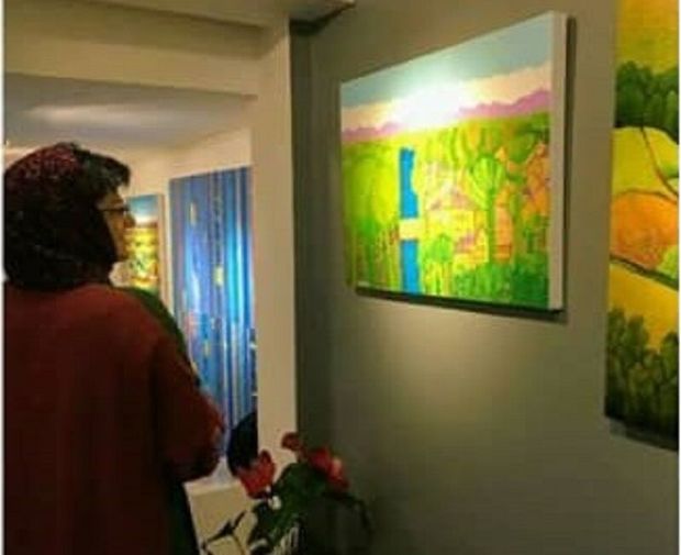 نمایشگاه نقاشی هنرمند خورموجی در تهران گشایش یافت