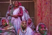 عکس/ خروج بیوه زنان از تبعید
