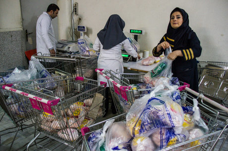 توزیع 20 هزار بسته غذایی بین مددجویان بهزیستی آذربایجان شرقی