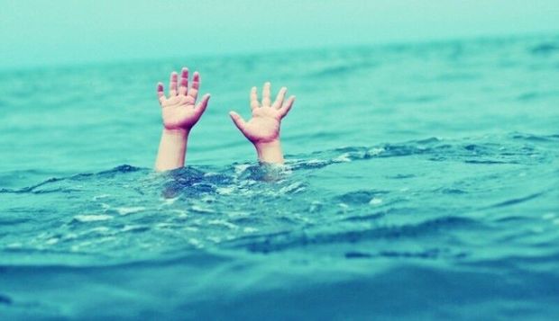 دو پاکدشتی بر اثر غرق شدن در استخر جان خود را از دست دادند