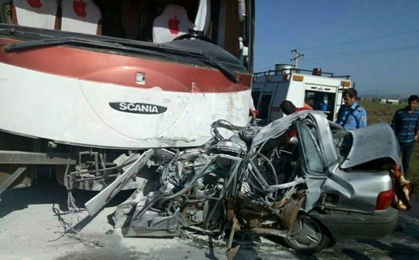 ۱۴ کشته و مجروح در سانحه رانندگی محور جنوب سیستان و بلوچستان