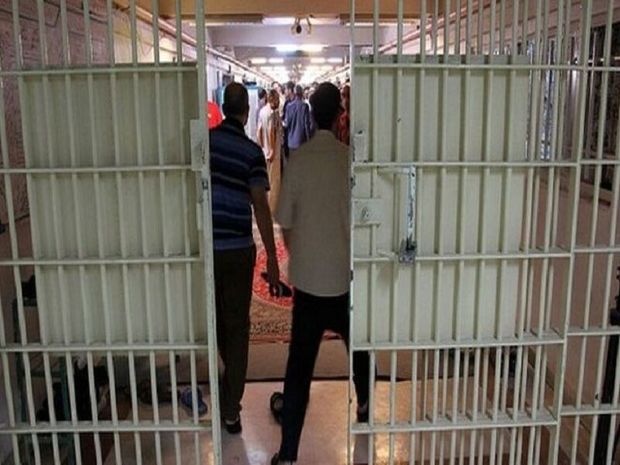 ۲۱۹ زندانی جرایم غیر عمد و مالی از زندان‌های اردبیل آزاد شدند