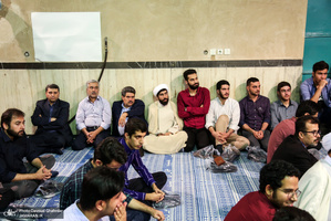 محفل انس با قرآن دانشگاهی در حسینیه جماران