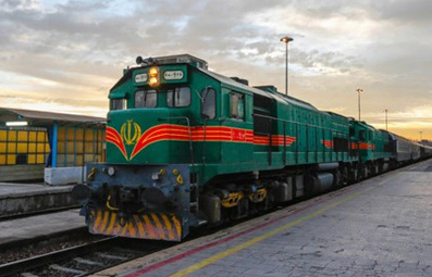 راه آهن قم سهم 23 درصدی از کل بار حمل شده از طریق خطوط ریلی کشور را داراست