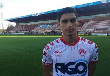 نادری با 70 هزار یورو پیراهن پرسپولیس را می‌پوشد؟