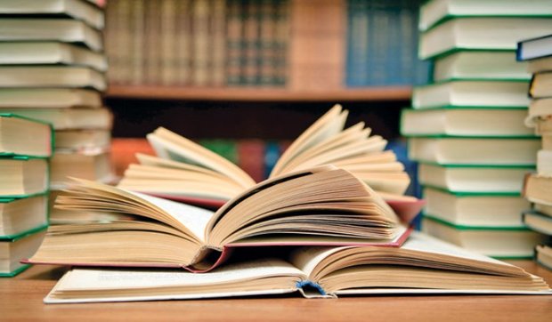 افزون بر30 هزار جلد کتاب به کتابخانه های عمومی اصفهان اهدا شد