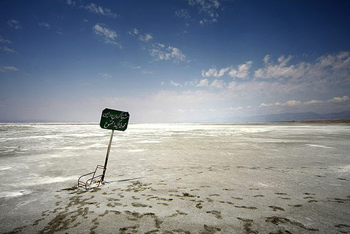 ریزگردهای دریاچه ارومیه بیماری زا هستند