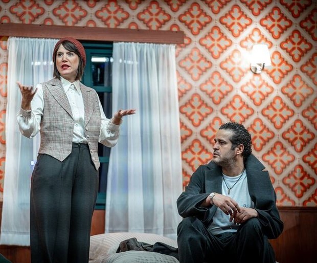 تابستان تئاتر با ستاره پسیانی، امیر حسین فتحی و فرهاد آییش
