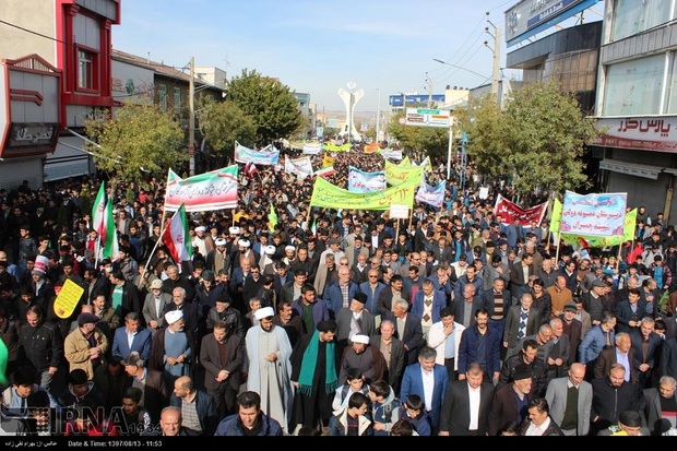 راهپیمایی 13 آبان در اردبیل برگزار شد