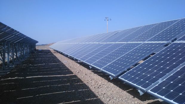 نیروگاه خورشیدی ۲۲۰ کیلووات اسفراین به بهره‌برداری رسید