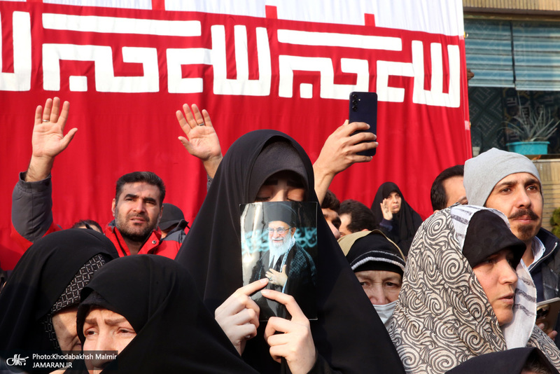 مراسم تشييع شهيد درياسالار علی شمخانی در امام زاده صالح (ع)