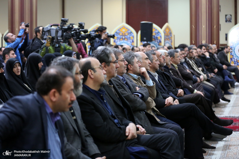 دیدار رییس و کارکنان صدا سیما با سیدحسن خمینی