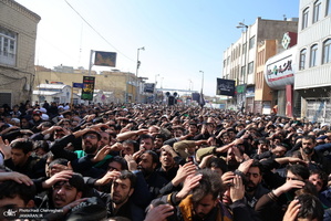 دسته عزاداری روز شهادت حضرت زهرا(س) با حضور آیت الله العظمی وحید خراسانی