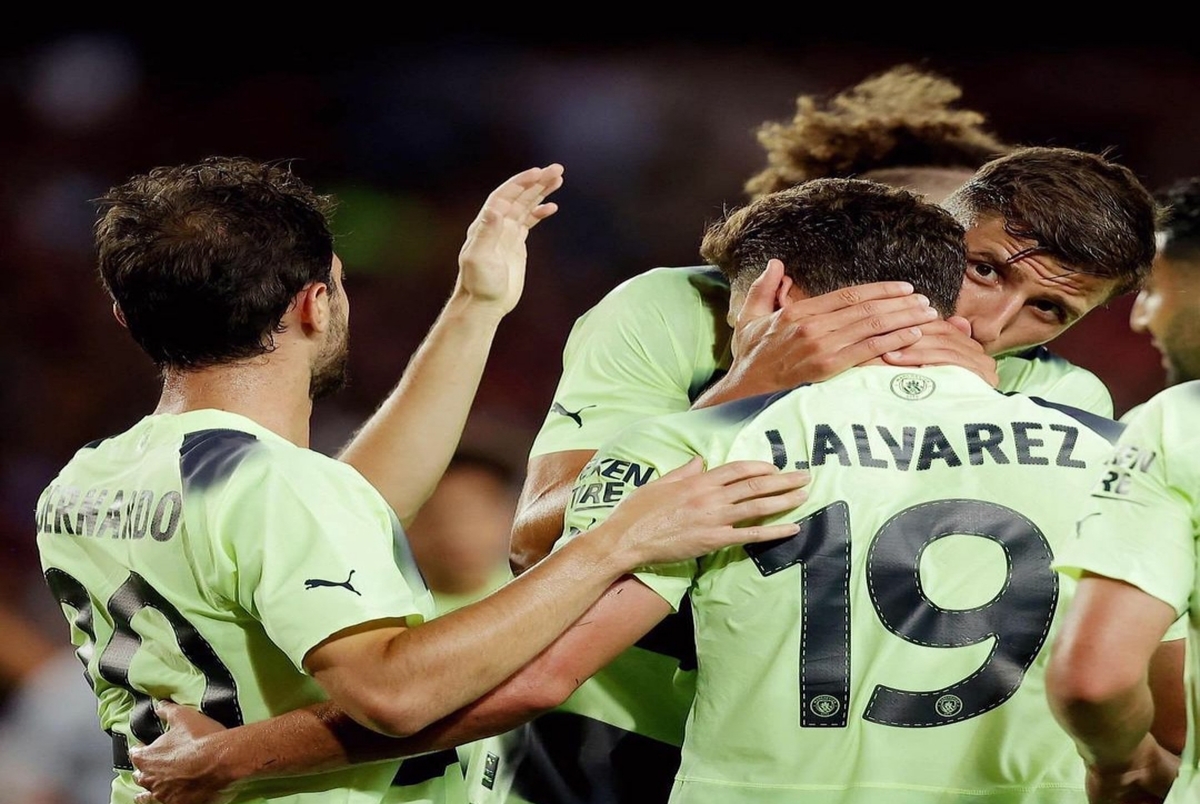 تساوی پرگل بارسلونا و سیتی به افتخار اونسوئه