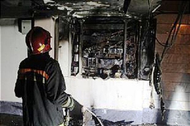 آتش سوزی در یک ساختمان مسکونی قزوین مهار شد