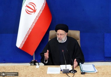 رئیسی: برنامه‌های رفع فقر مطلق را مطلقا به آینده موکول نکنید/ امروز توان دولت در کنار نهادهای انقلابی و امدادی قرار گرفته است