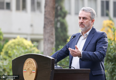 کارت زرد مجلس به فاطمی‌امین، وزیر صمت