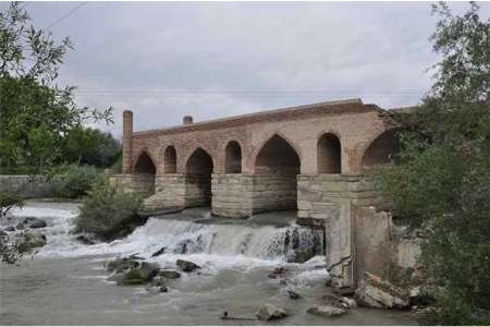 مرمت اساسی مانع از ریزش پل های تاریخی آذربایجان غربی در سیل اخیر شد