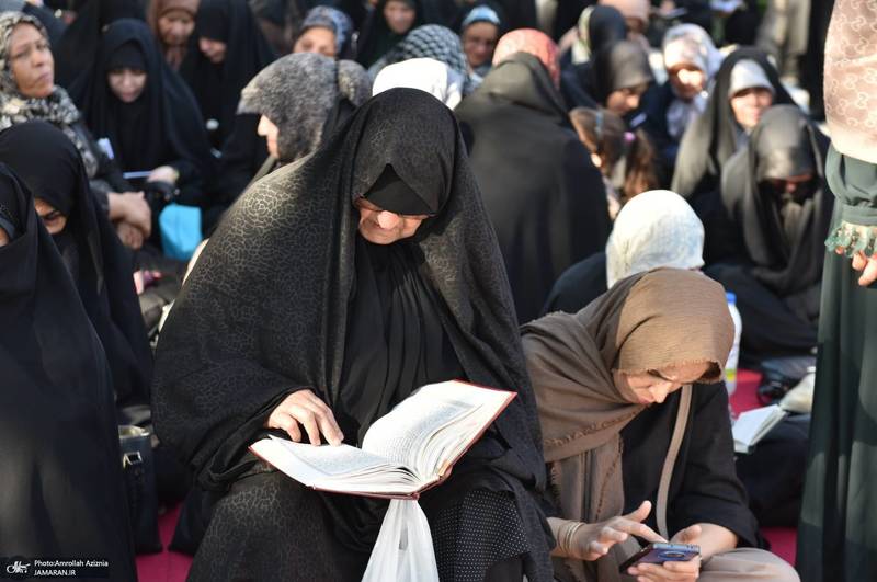مراسم پرفیض دعای عرفه در قطعه ۲۹ بهشت زهرا(س)