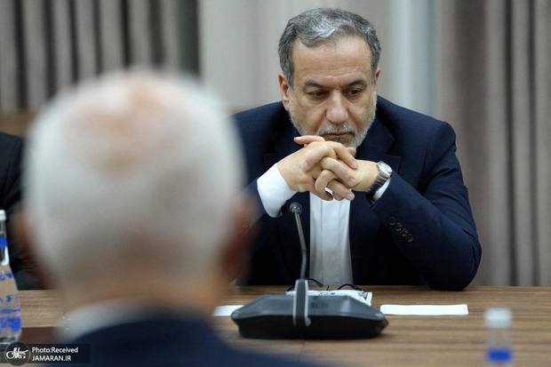 عراقچی: رهبری و پزشکیان در سلامت هستند