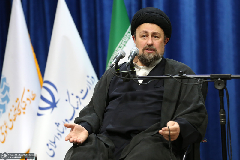 دیدار مدیران و کارکنان نهاد کتابخانه‌های عمومی کشور با سید حسن خمینی