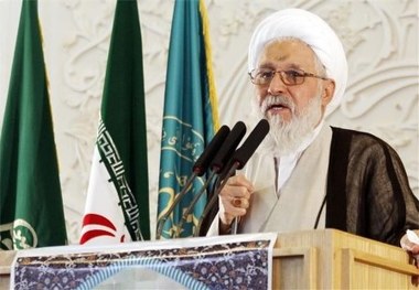 امام جمعه شیراز: نیازمند فرهنگسازی درباره کار و اشتغال هستیم