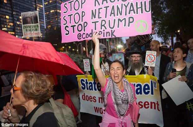 نتانیاهو و ترامپ را متوقف کنید+ تصاویر