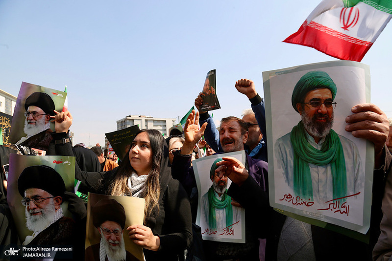 مراسم تشییع پیکرهای مطهر 84 شهید قهرمان ناوشکن دنا -1