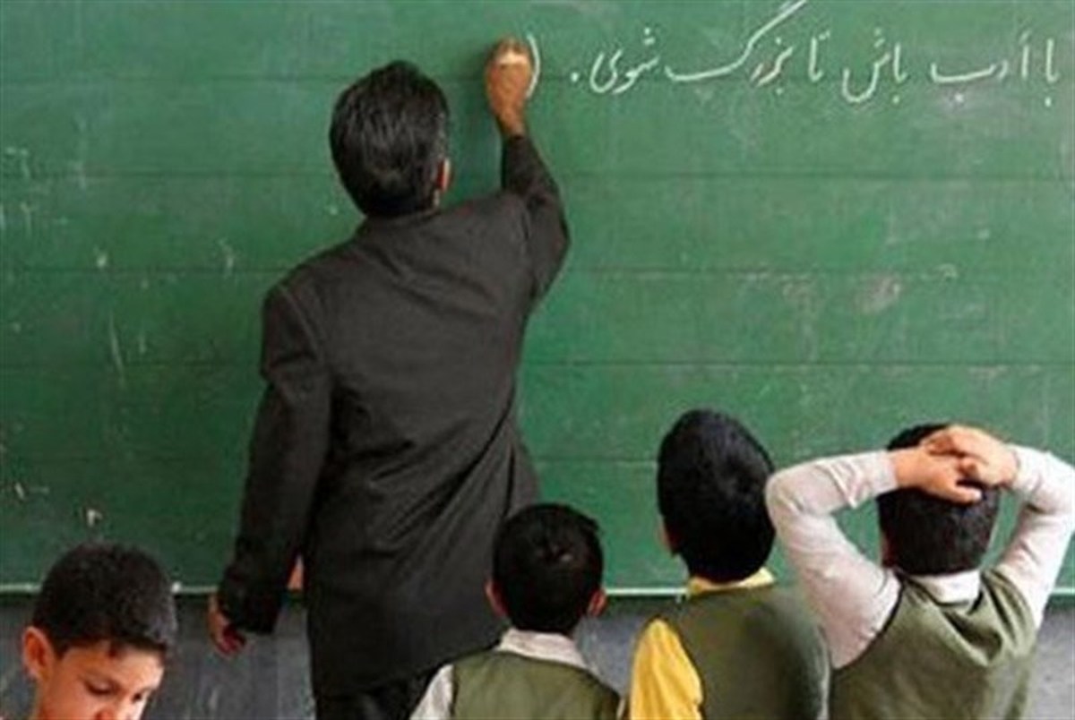 وزیر آموزش و پرورش از کمبود ۸۰ هزار معلم در مهر ۹۷ خبر داد