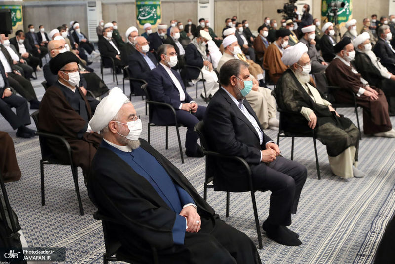 دیدار میهمانان کنفرانس وحدت اسلامى‌ و جمعی از مسئولان نظام با رهبر معظم انقلاب