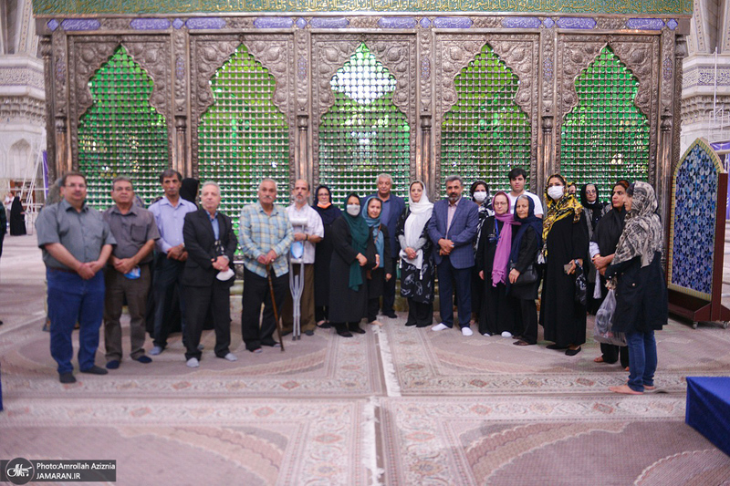 ادای احترام پیروان ادیان الهی نسبت به ساحت مقدس امام خمینی (س)