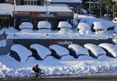 عذرخواهی نخست وزیر یونان از مردم به خاطر برف