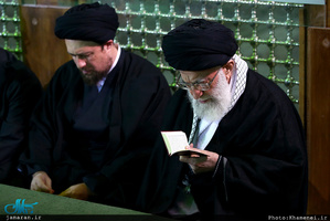 حضور رهبر معظم انقلاب در مرقد مطهر امام راحل و گلزار شهدای بهشت زهرا
