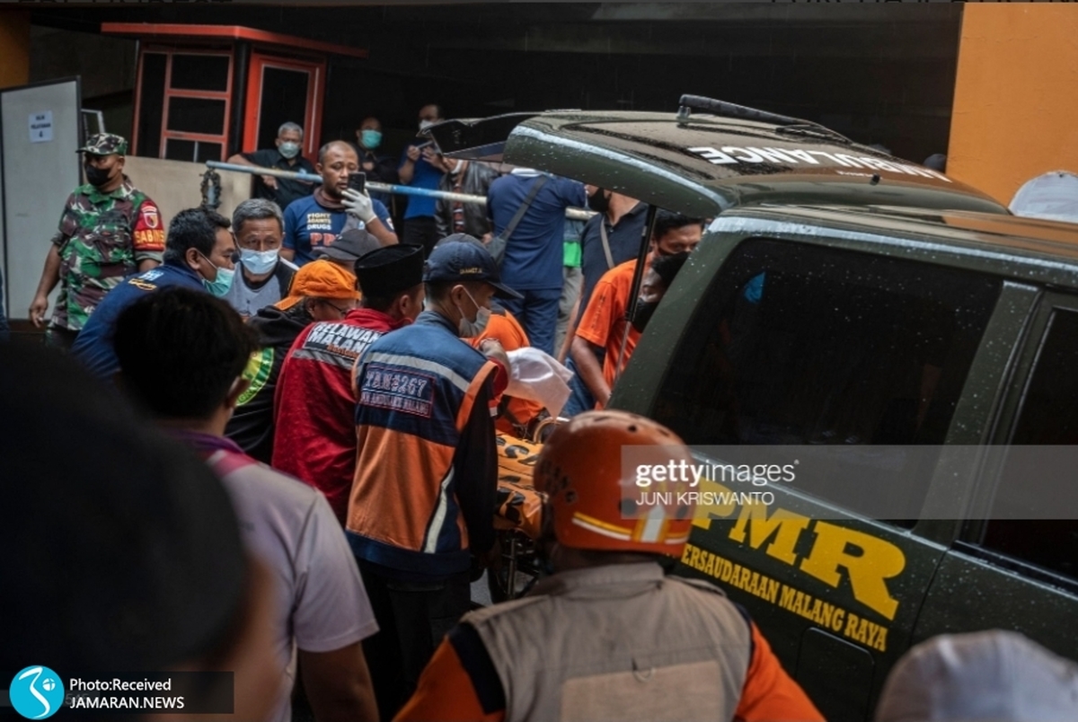 تصاویر دلخراش از فاجعه مرگبار ورزشگاه فوتبال در اندونزی